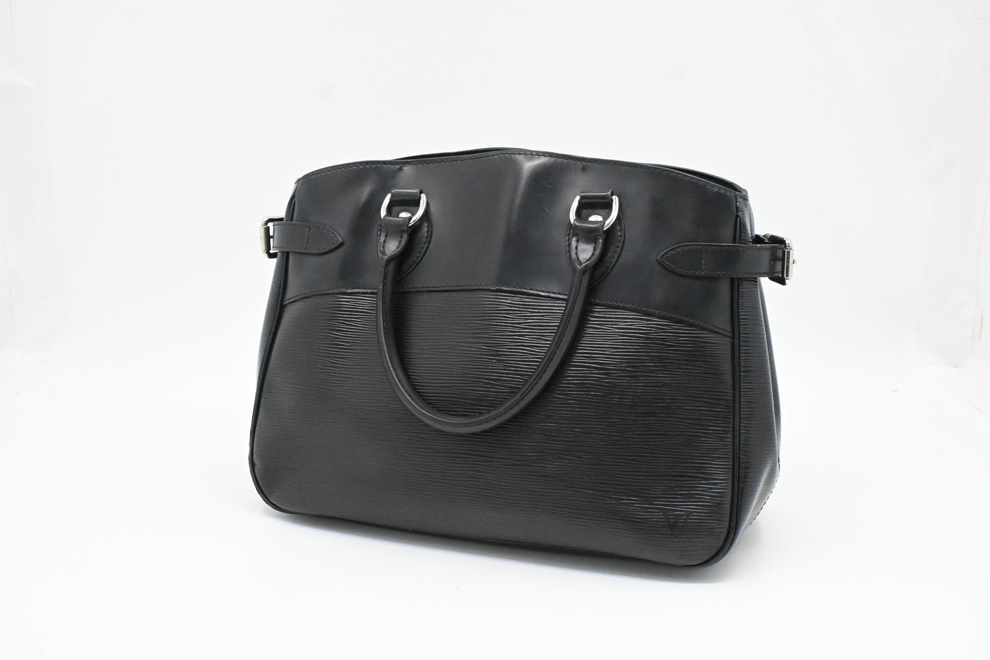 Louis Vuitton Passy in Black Epi Leather