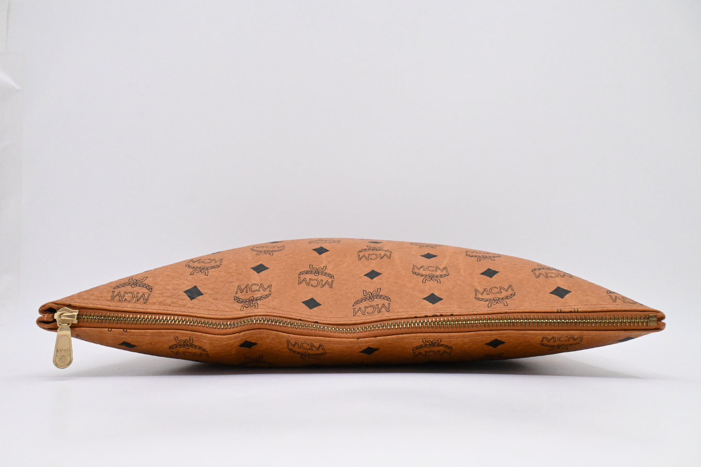 MCM Clutch in Visetos Cognac Canvas
