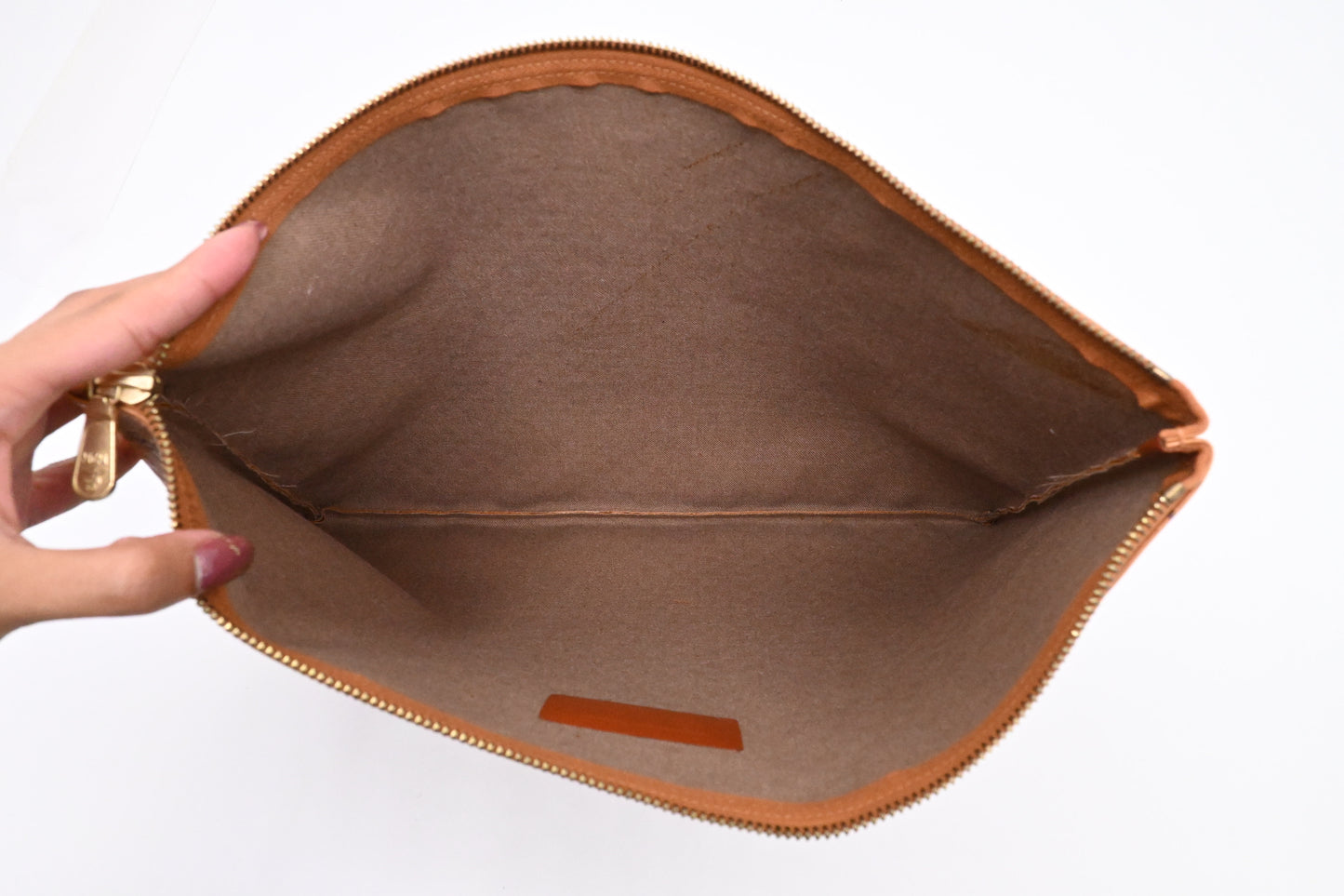 MCM Clutch in Visetos Cognac Canvas