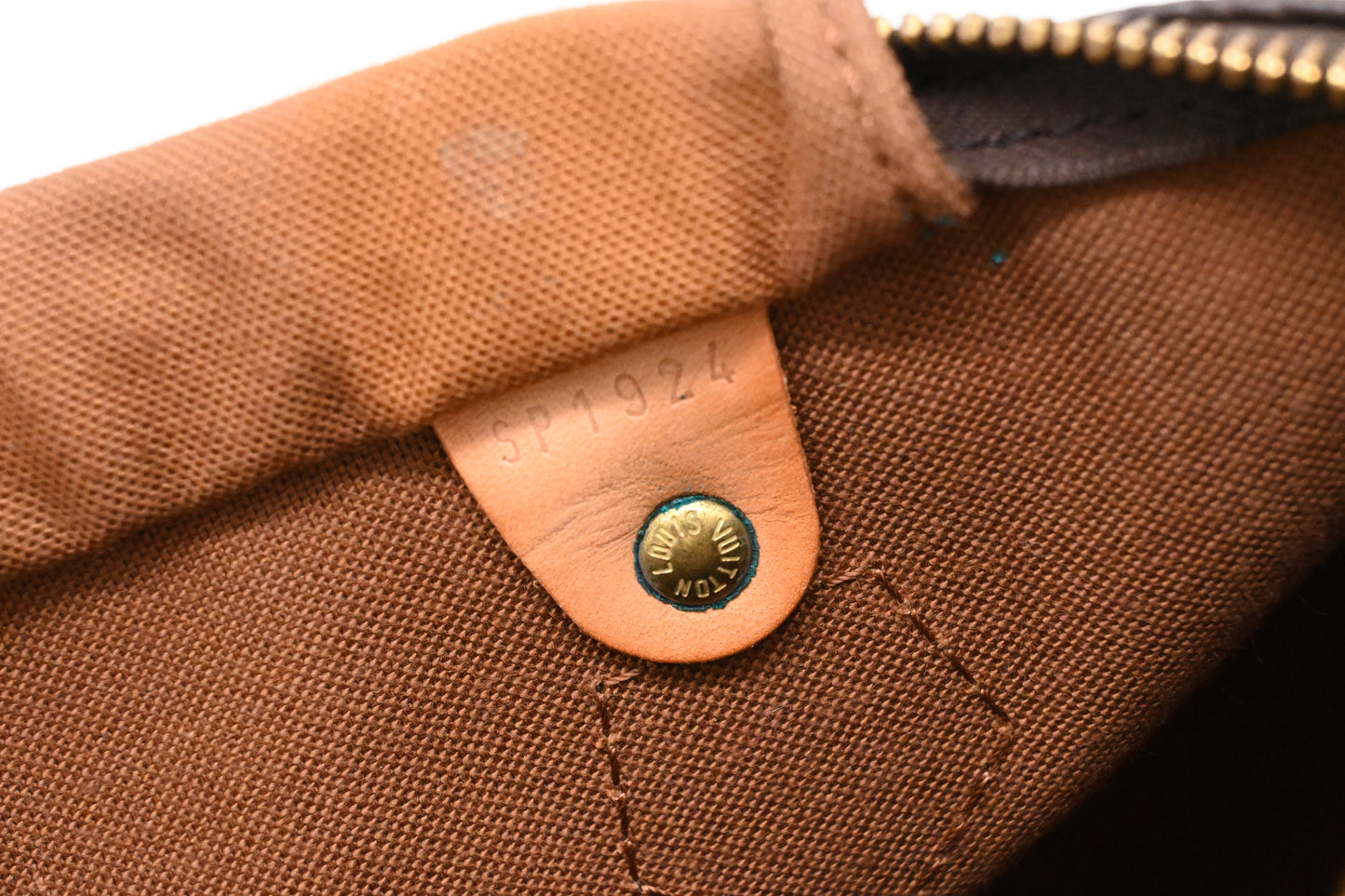 Louis Vuitton Speedy 30 in Monogram Canvas
