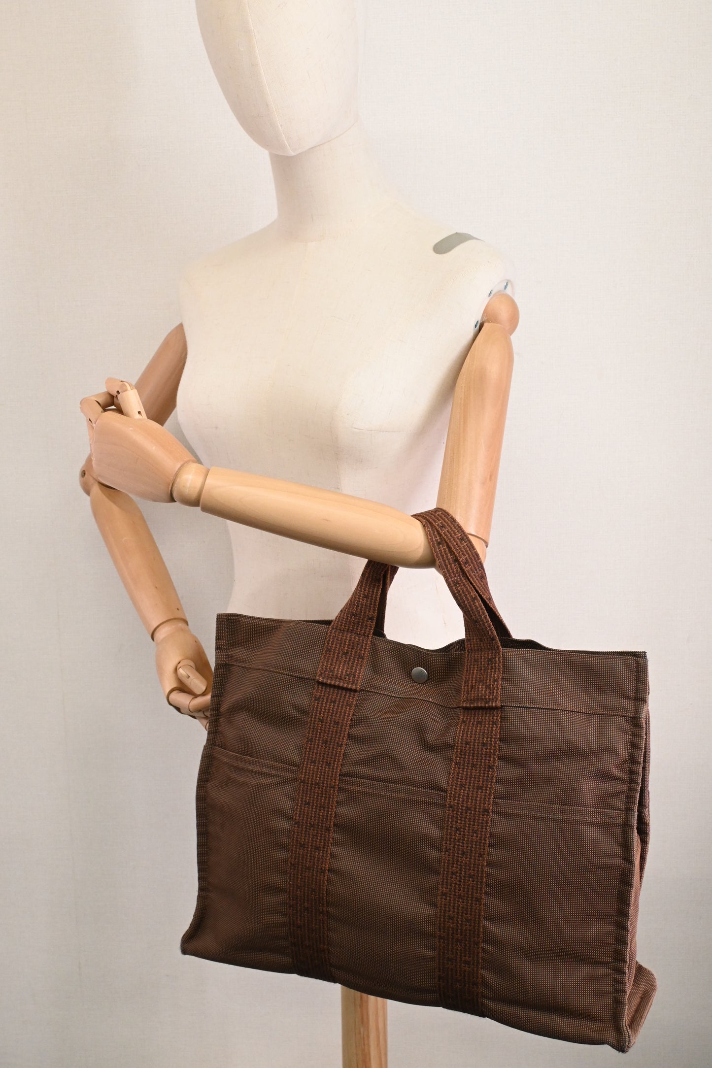 Hermes Fourre-Tout Tote in Brown Canvas