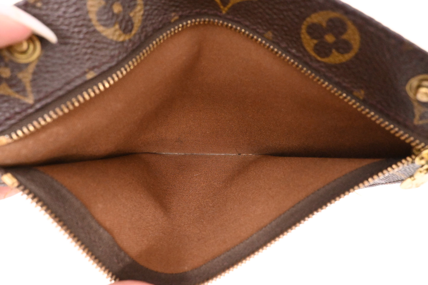 Louis Vuitton Randonnee Pouch in Monogram Canvas