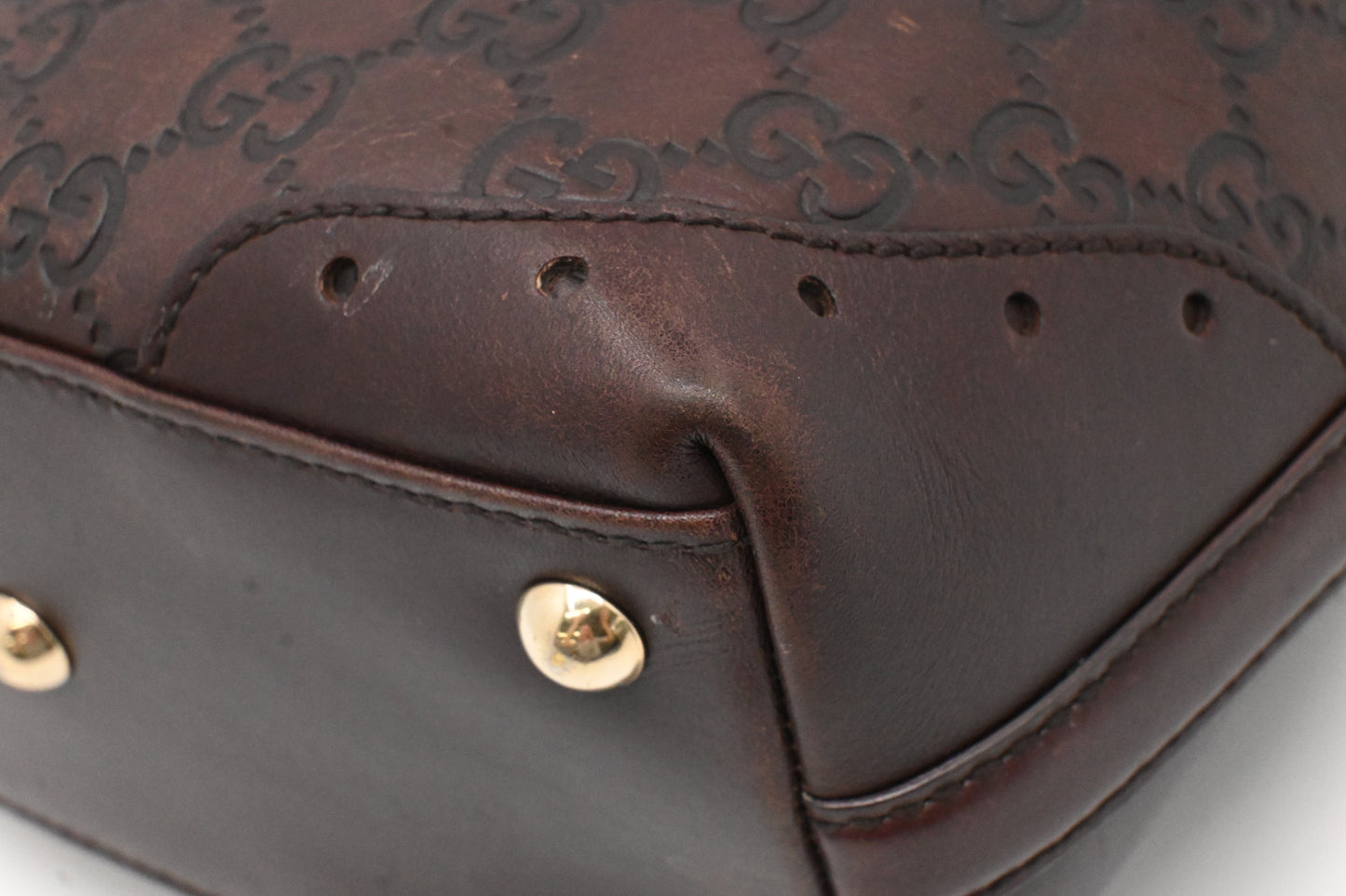 Gucci Hand Tote in Plum Guccissima Leather