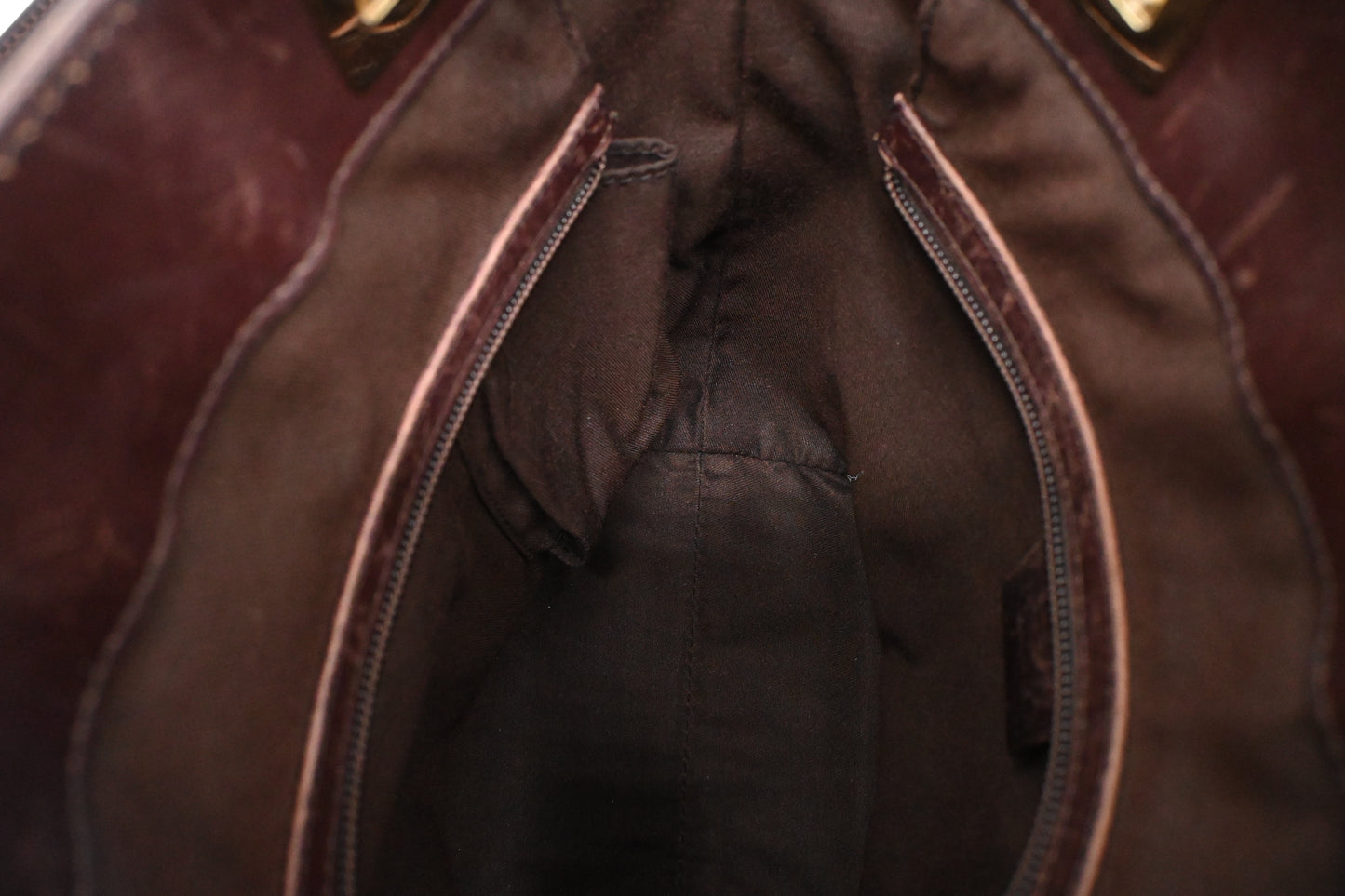 Gucci Hand Tote in Plum Guccissima Leather