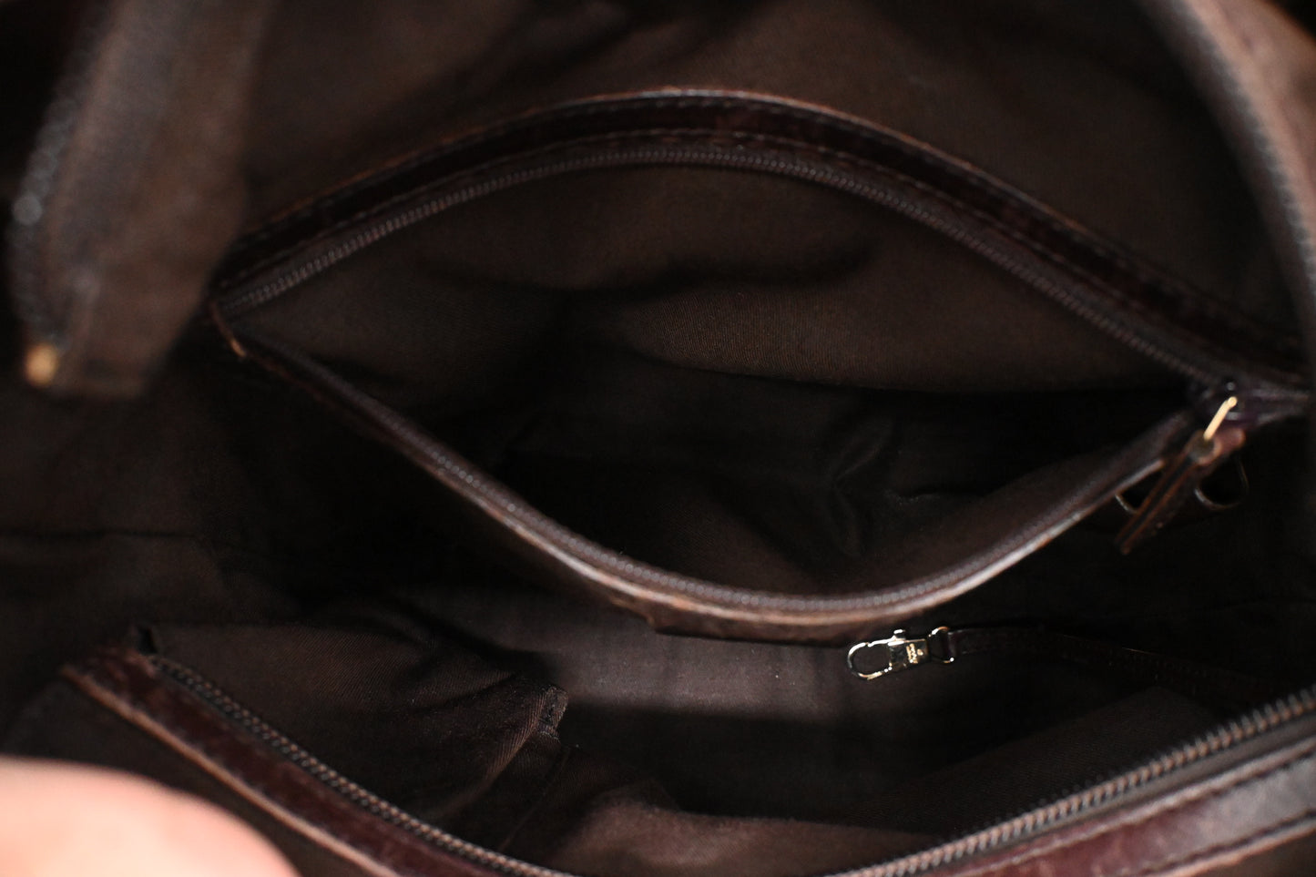 Gucci Hand Tote in Plum Guccissima Leather