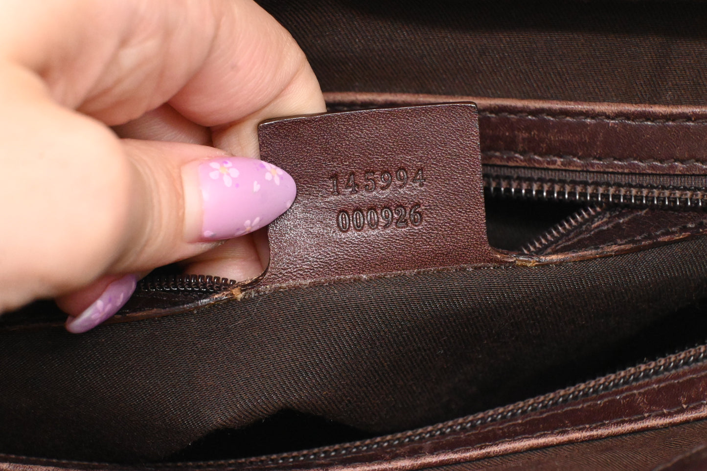 Gucci Hand Tote in Plum Guccissima Leather