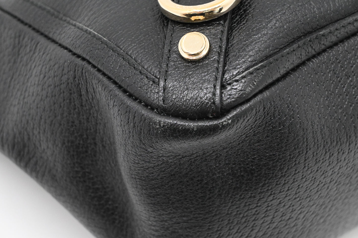 Gucci Handbag in Black Leather