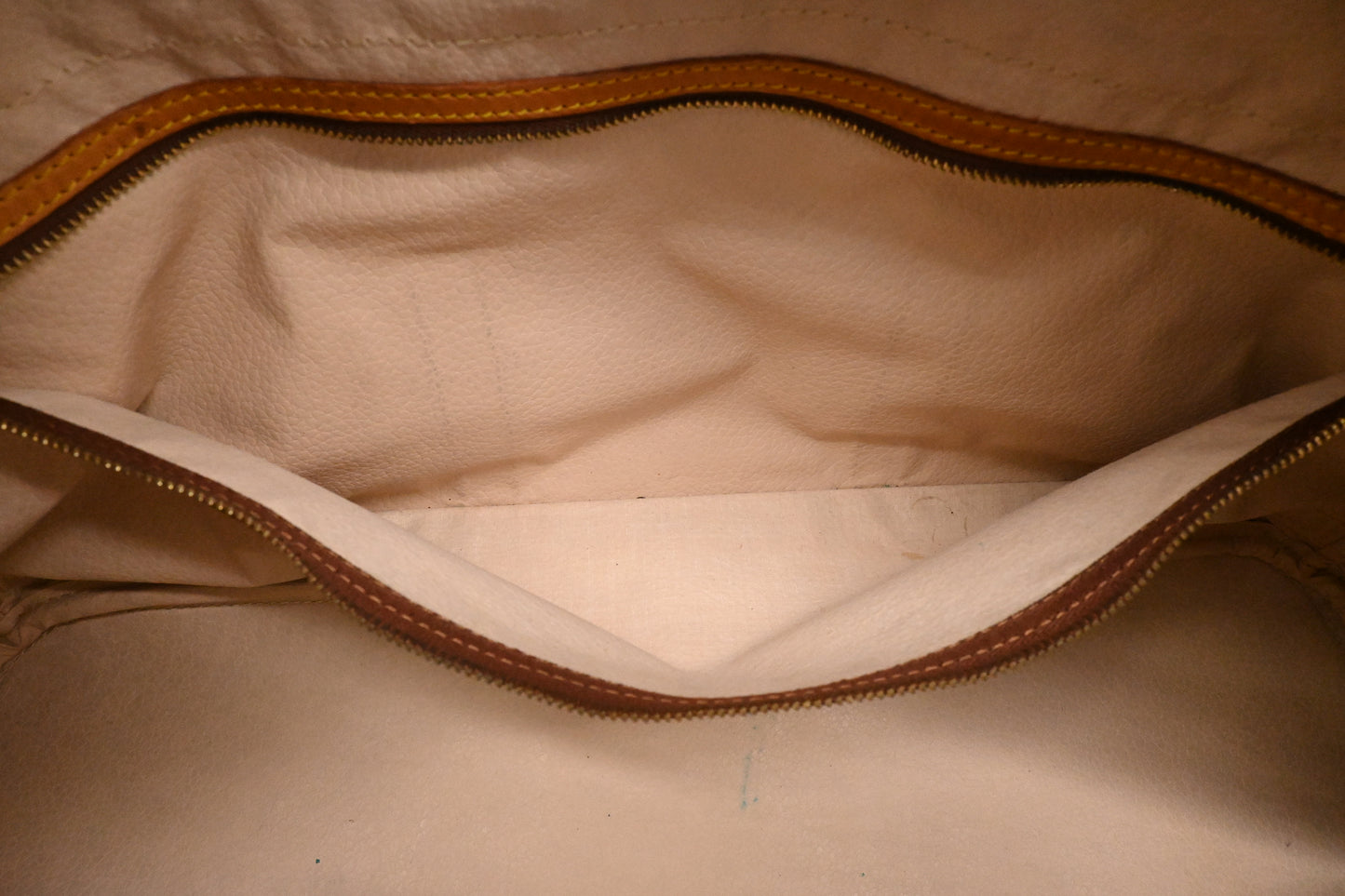 Louis Vuitton Sac Sports in Monogram Canvas