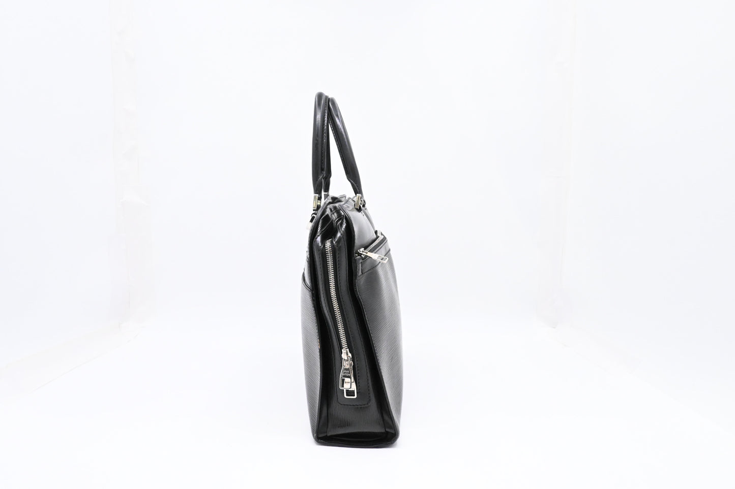 Louis Vuitton Bassano in Black Epi Leather