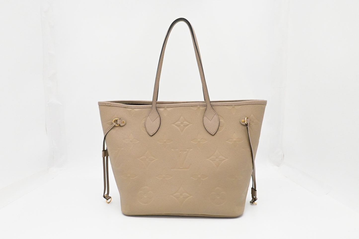 Louis Vuitton Neverfull MM in Turtledove Empreinte Leather