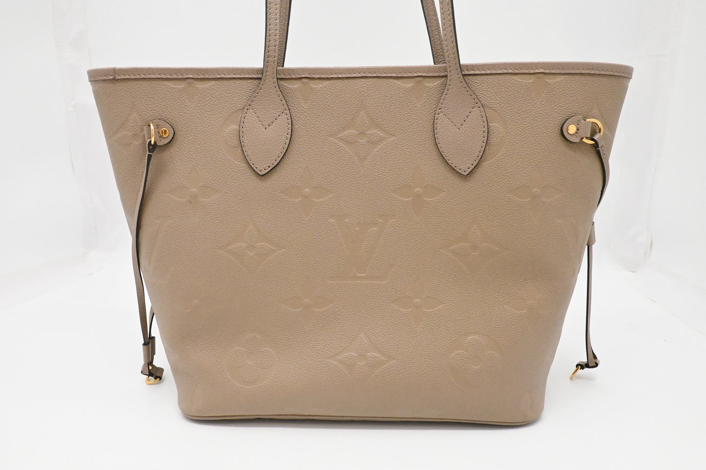 Louis Vuitton Neverfull MM in Turtledove Empreinte Leather
