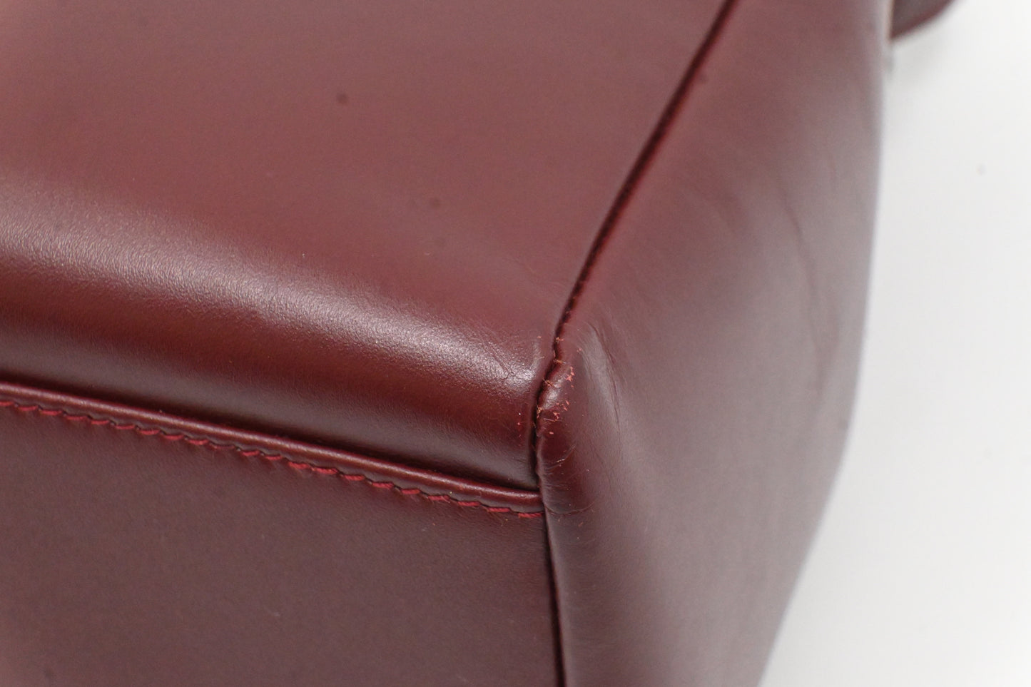 Cartier Shoulder Bag in Red Burgundy Leather