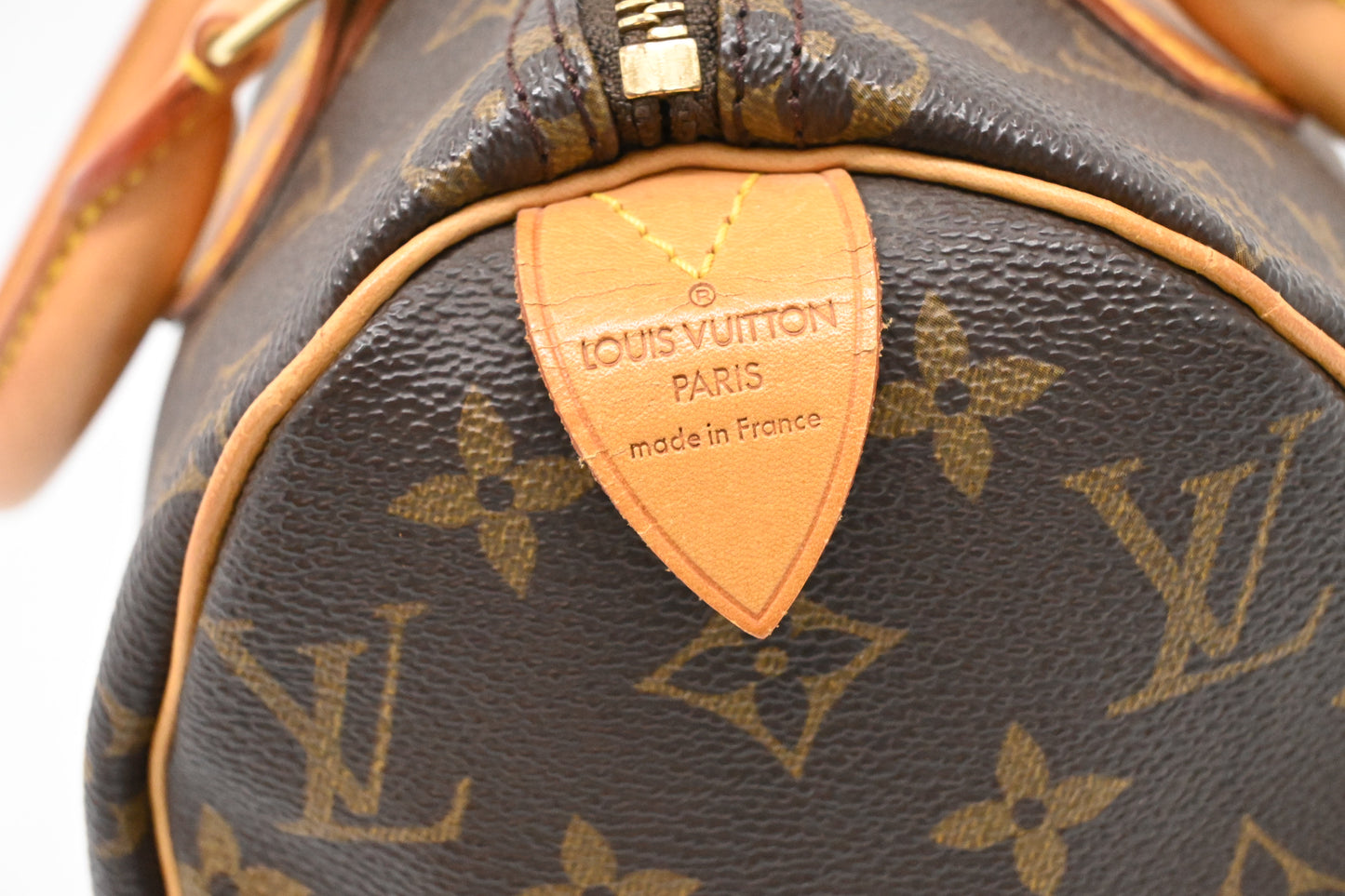 Louis Vuitton Speedy 25 in Monogram Canvas