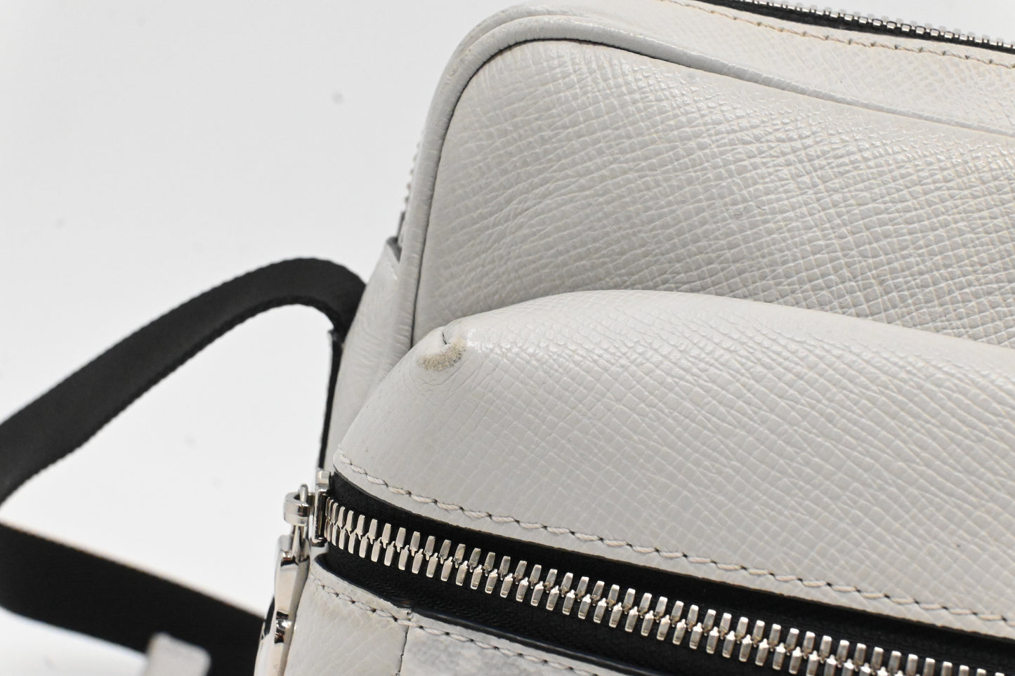 Louis Vuitton Outdoor Messenger Taigarama in Antarctica Monogram Canvas