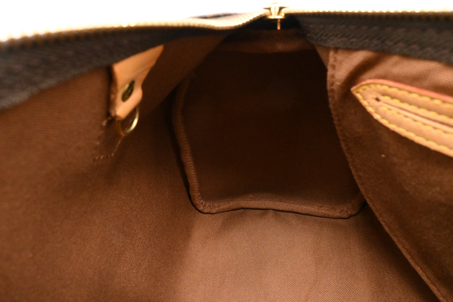 Louis Vuitton Speedy 25 in Monogram Canvas