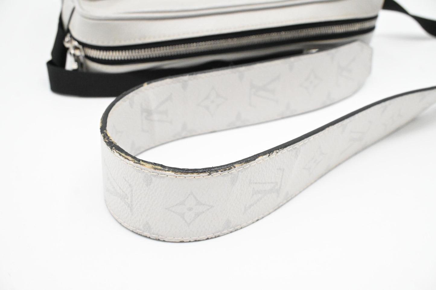 Louis Vuitton Outdoor Messenger Taigarama in Antarctica Monogram Canvas