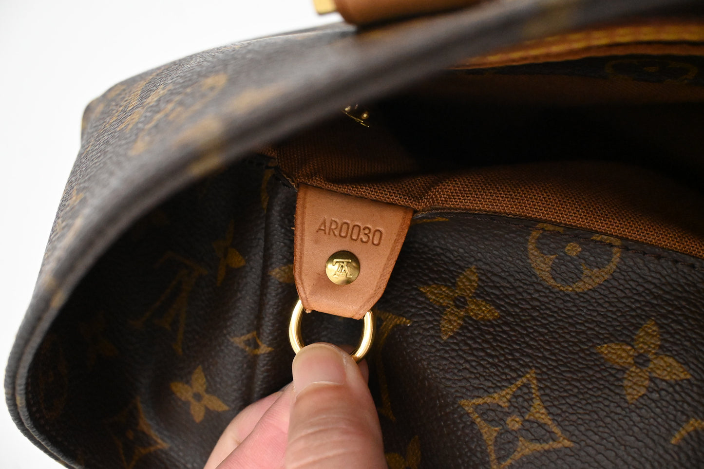Louis Vuitton Cabas Alto in Monogram Canvas