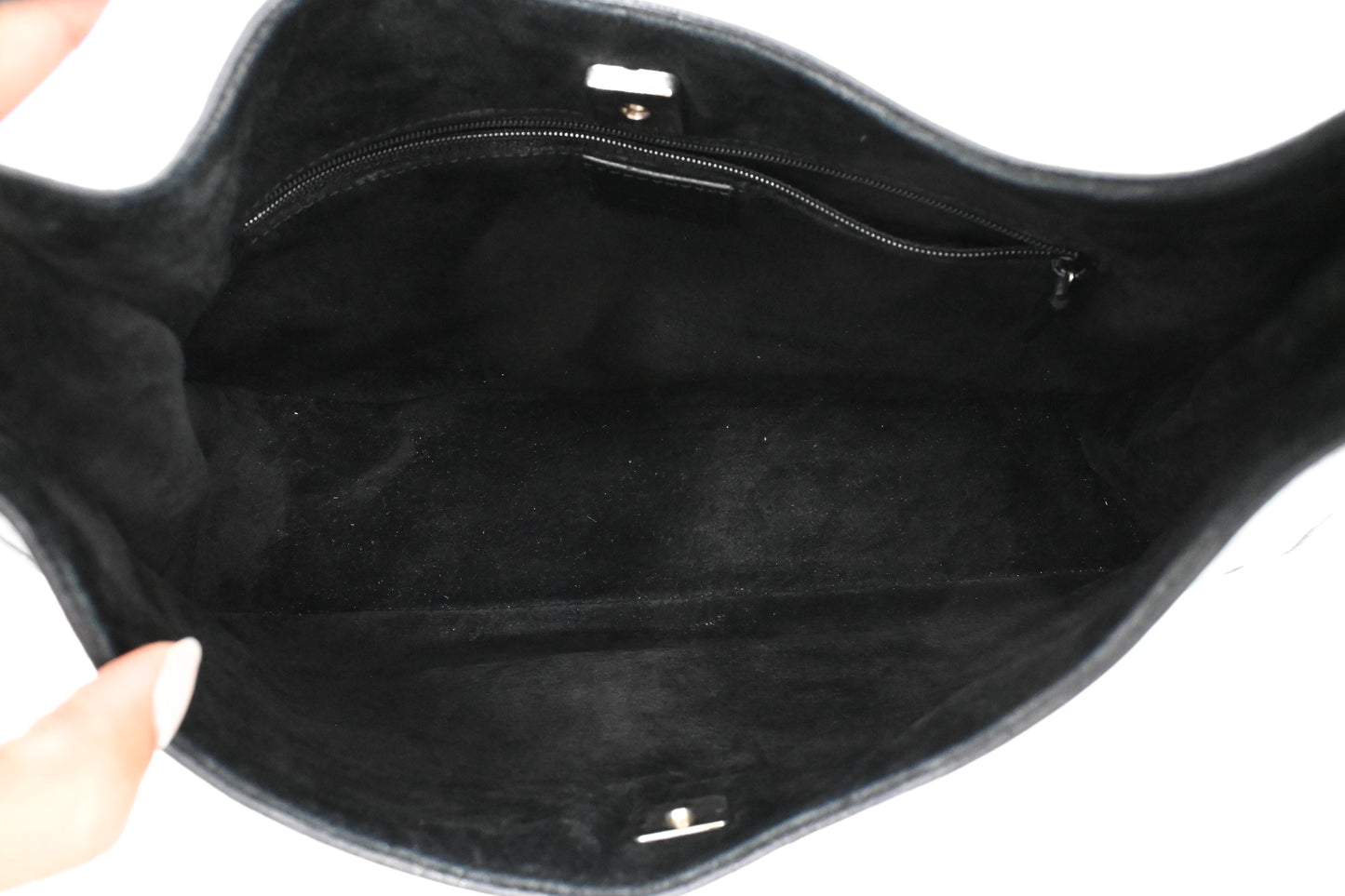 Gucci Shoulder Bag in Black Leather