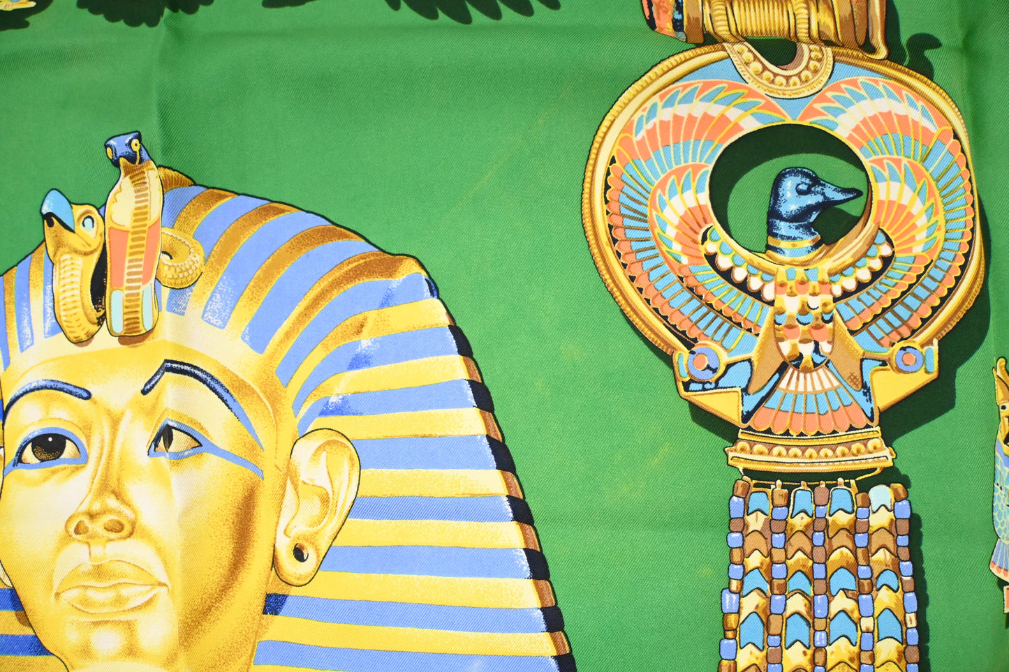 Hermes 'Tutankhamen' Carre 90 in Green Silk