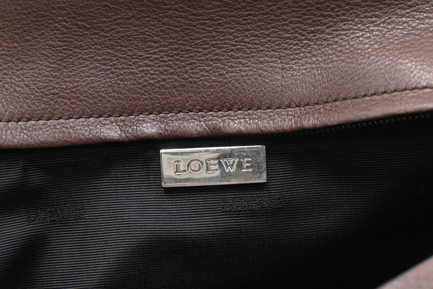 Loewe Amazona 29 in Brown Leather