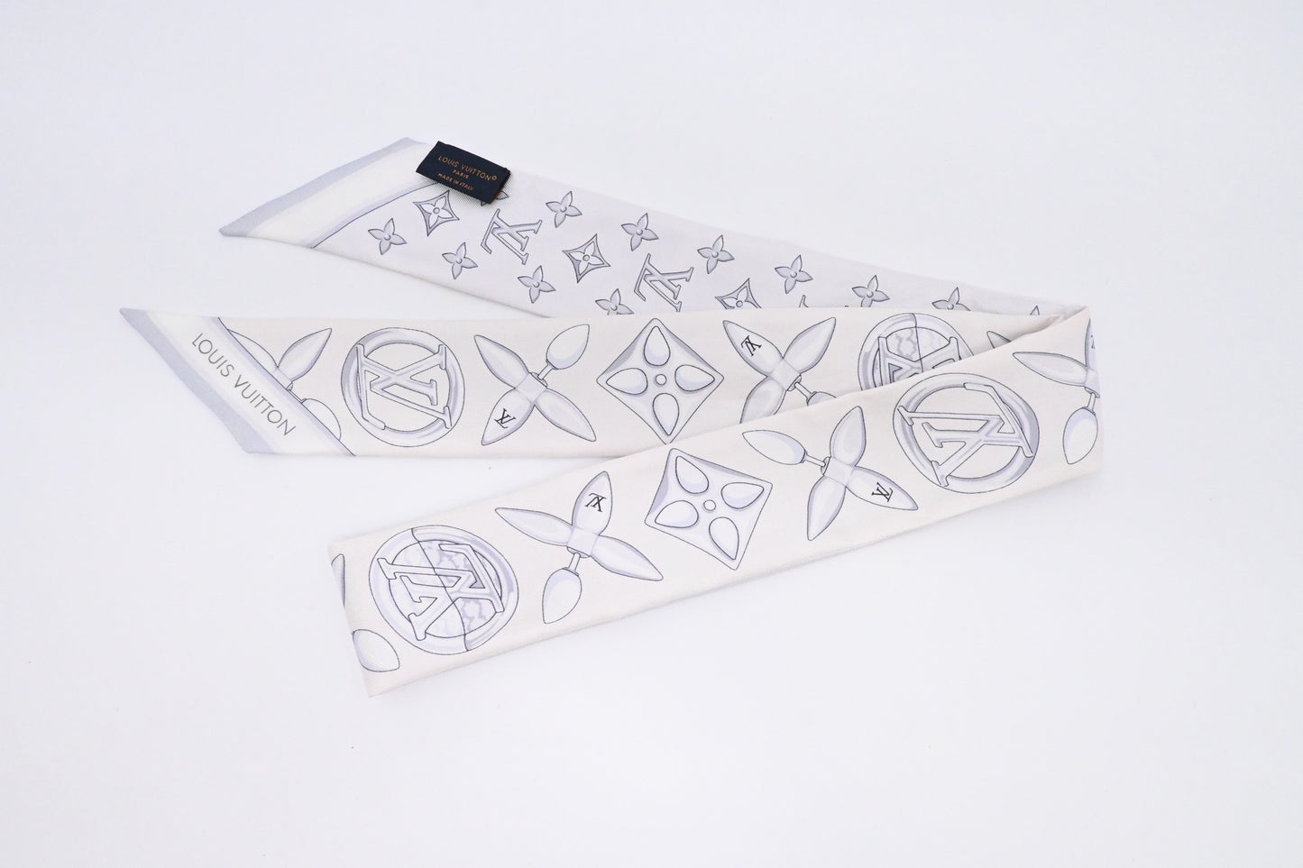 Louis Vuitton Louisette Bandeau in White Silk