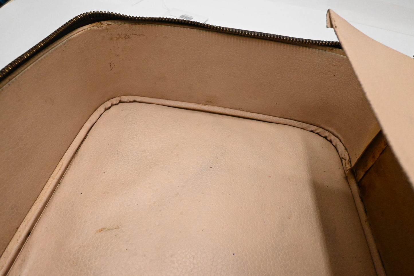 Louis Vuitton Sac Sports in Monogram Canvas