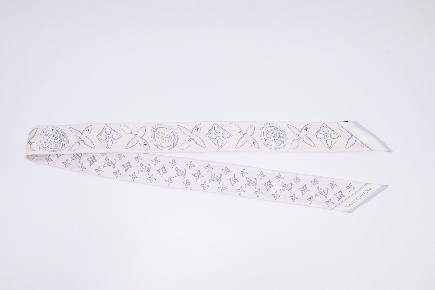 Louis Vuitton Louisette Bandeau in White Silk