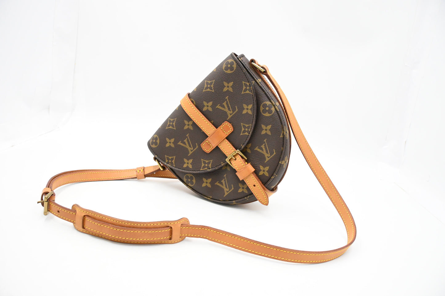 Louis Vuitton Chantilly PM in Monogram Canvas