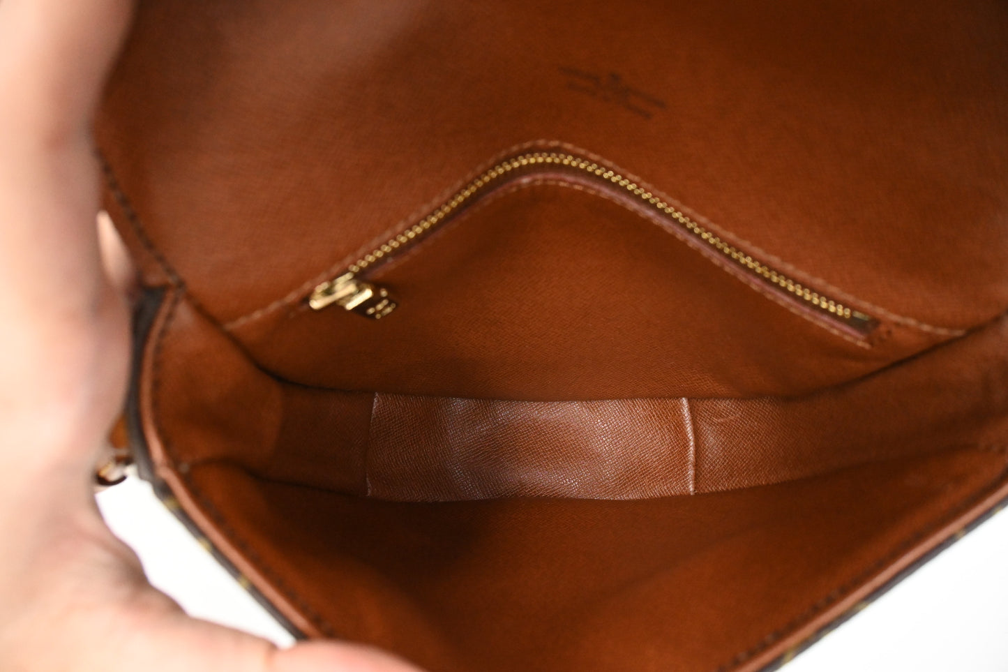 Louis Vuitton Chantilly PM in Monogram Canvas