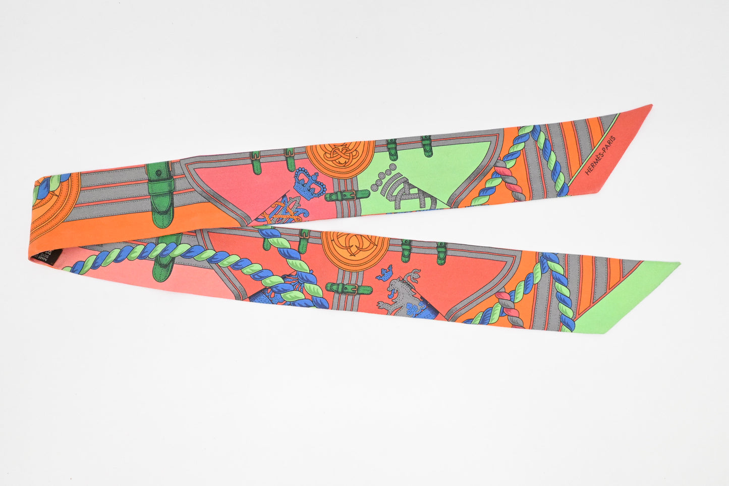 Hermes 'Grande Tenue' Twilly in Orange Multicolor Silk
