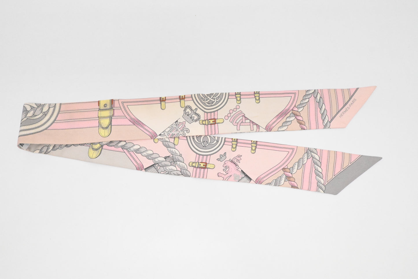 Hermes 'Grande Tenue' Twilly in Pink Silk