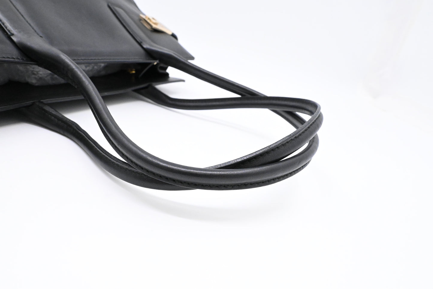 Ferragamo Shoulder Bag in Black Leather