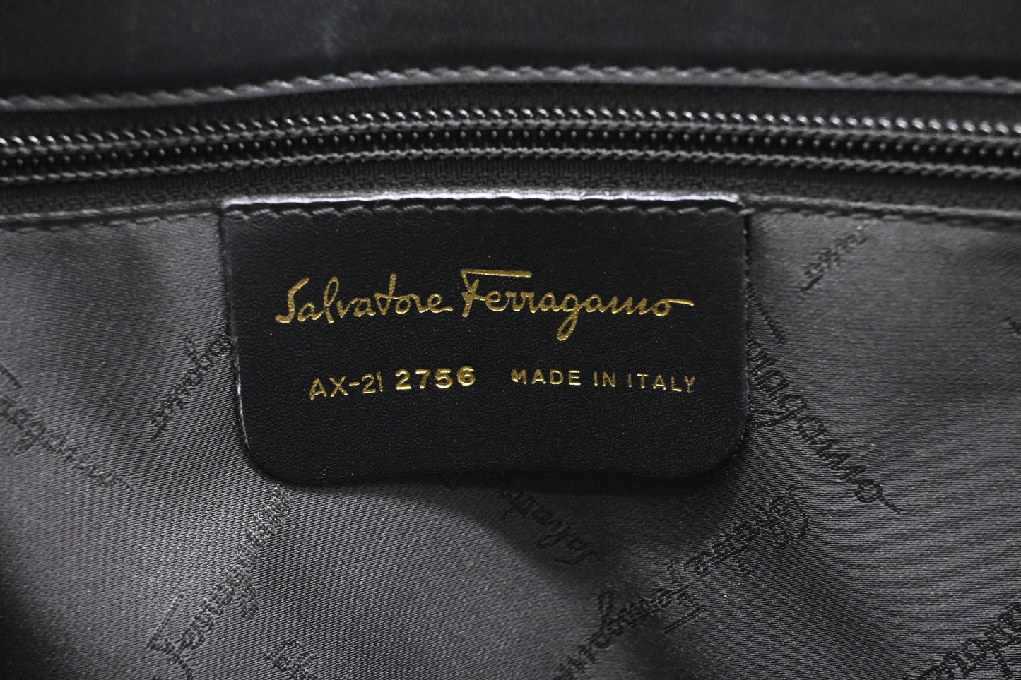 Ferragamo Shoulder Bag in Black Leather
