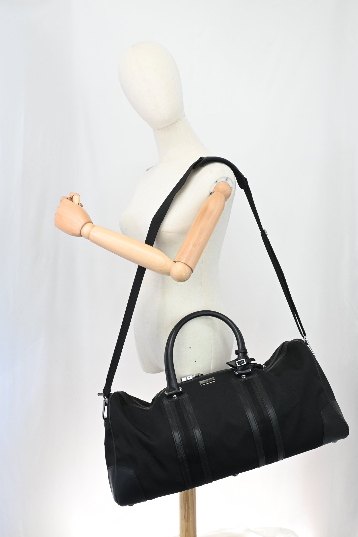 Gucci Duffle Bag in Black Canvas