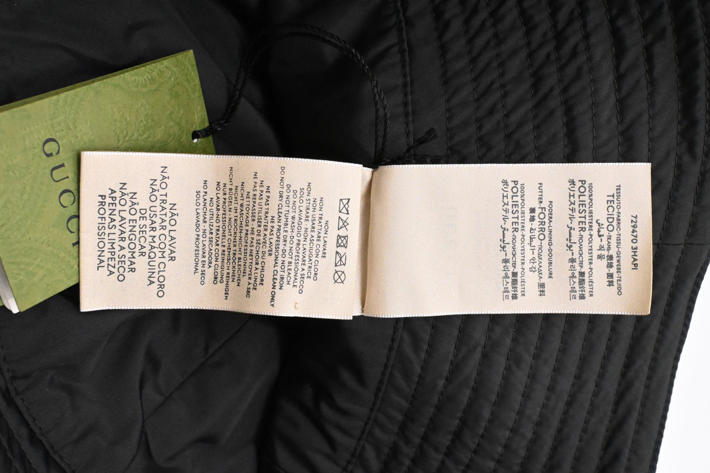 Gucci Bucket Hat in Black Polyester