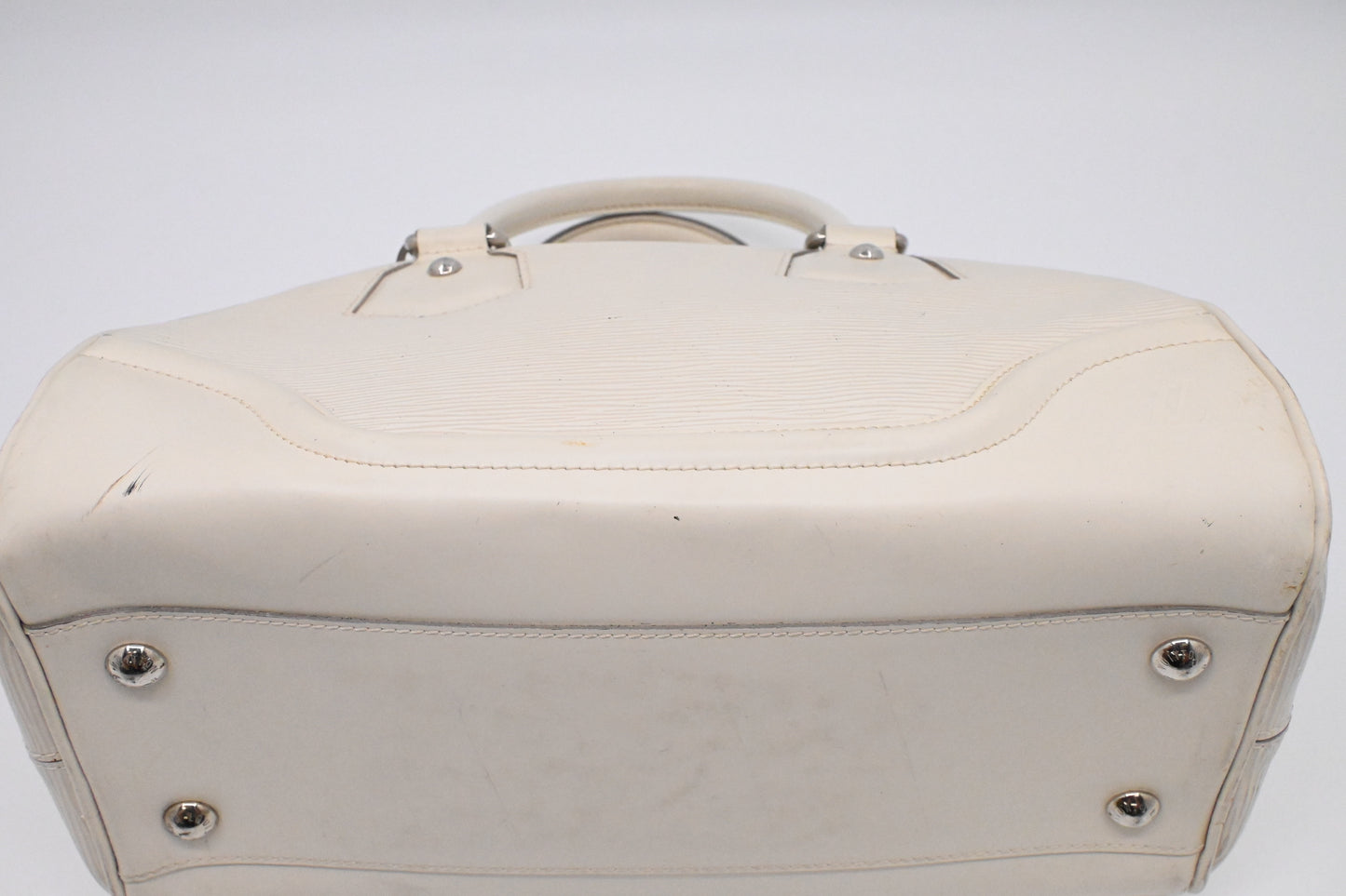 Louis Vuitton Bowling Montaigne PM in White Epi Leather