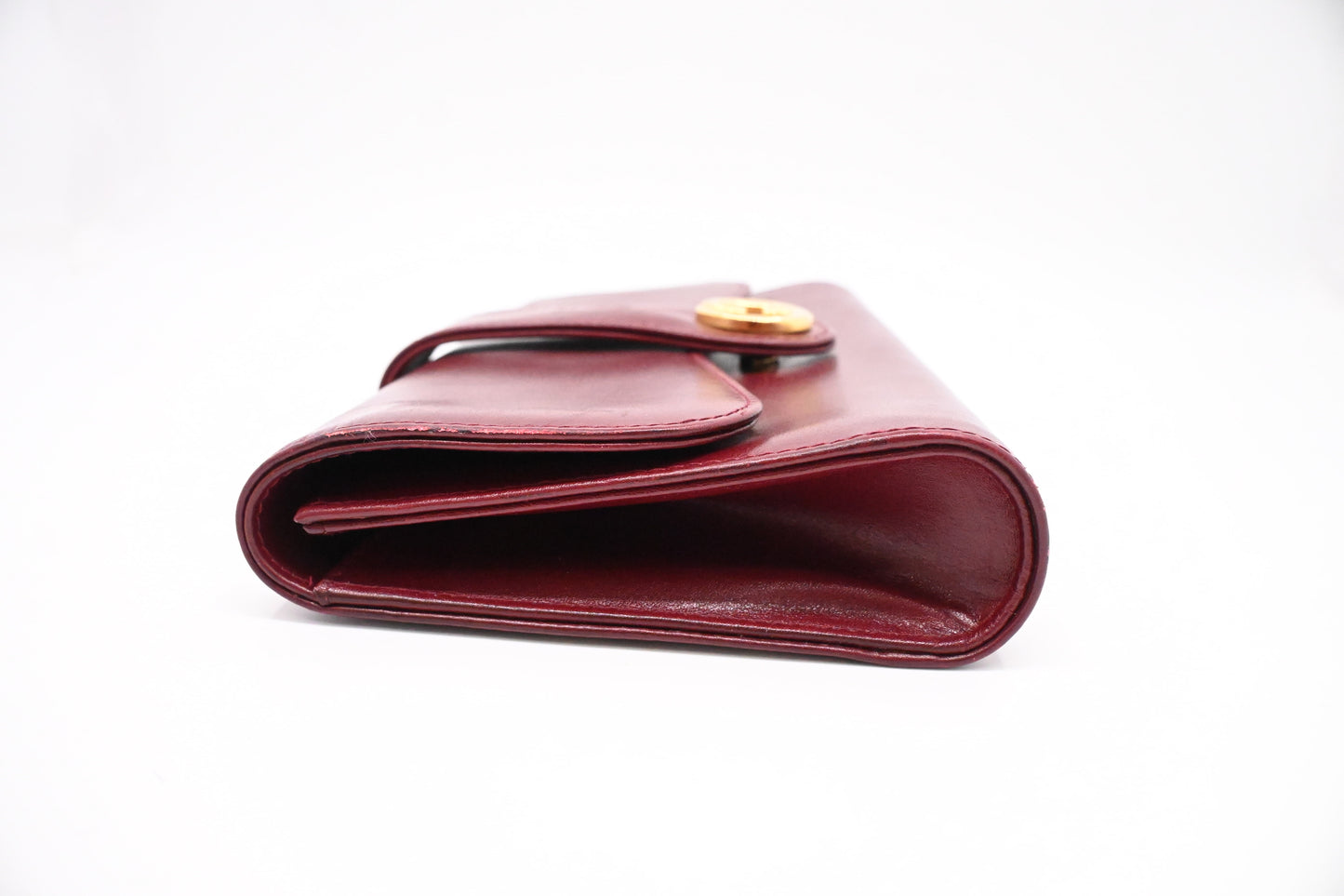 Gucci Clutch in Maroon Leather