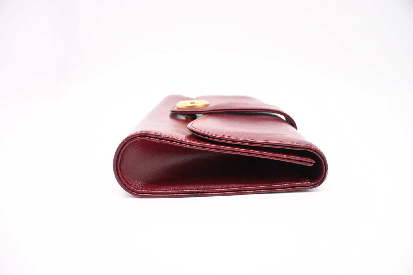 Gucci Clutch in Maroon Leather