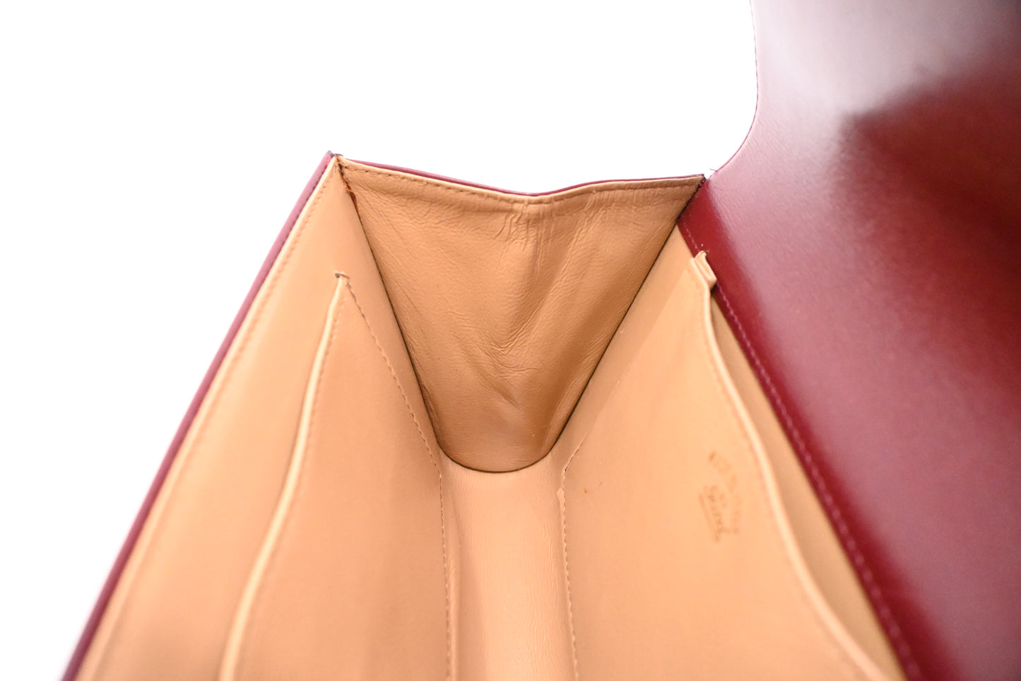 Gucci Clutch in Maroon Leather