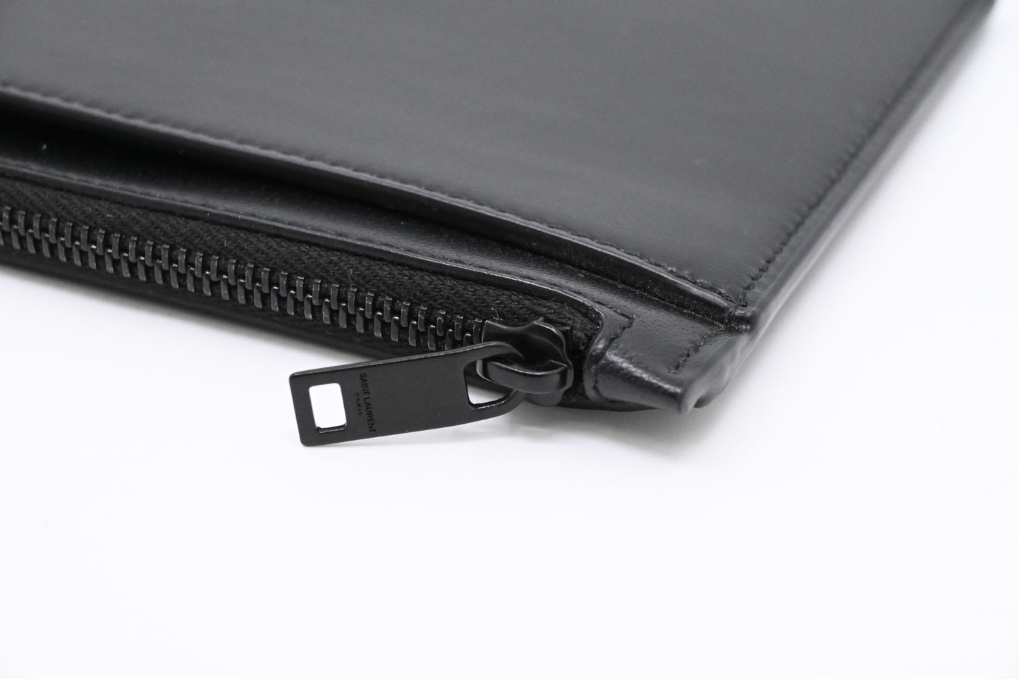 YSL Saint Laurent Wallet in Black Leather