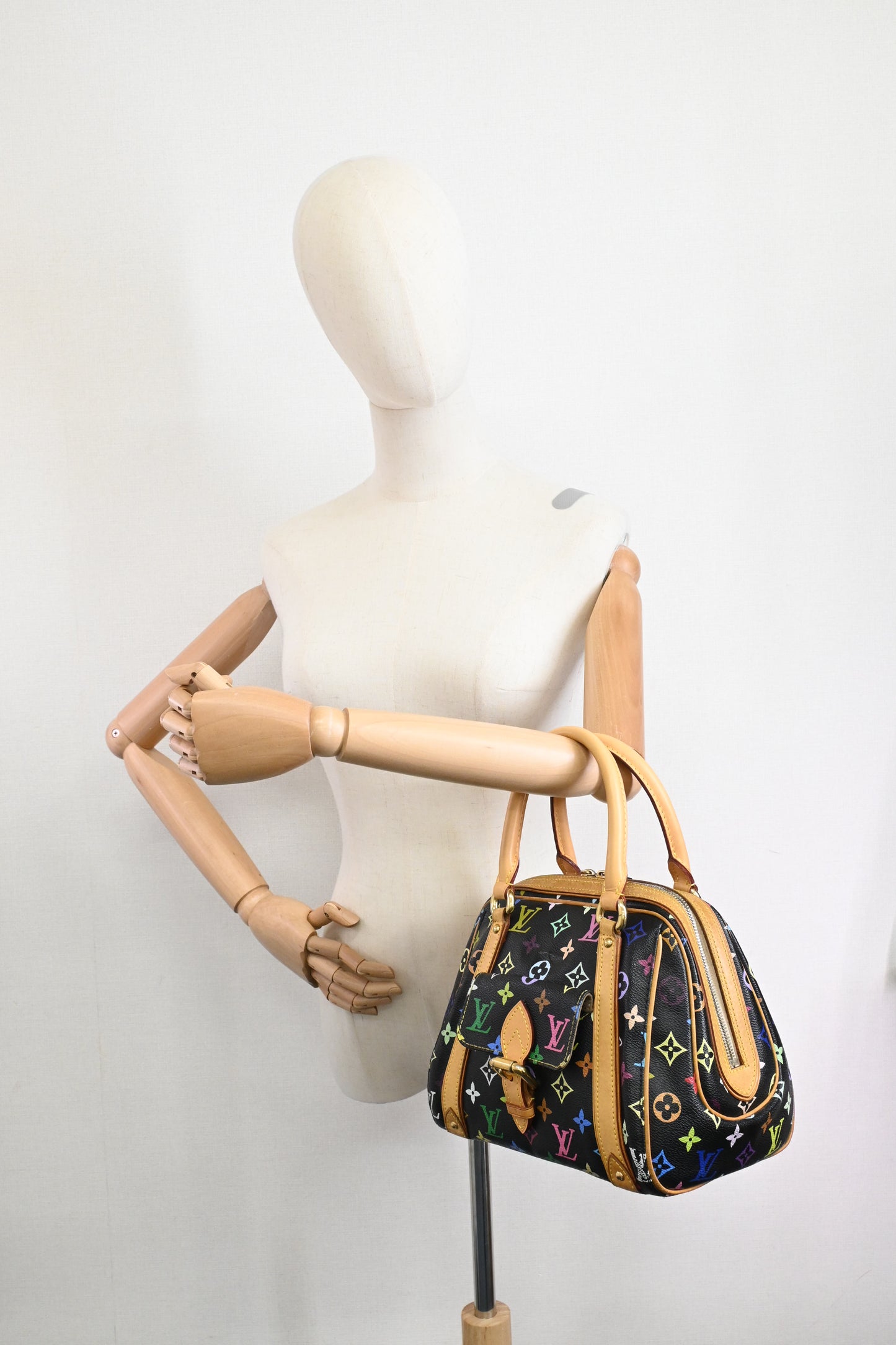 Louis Vuitton Priscilla in Black Multicolor Monogram Canvas