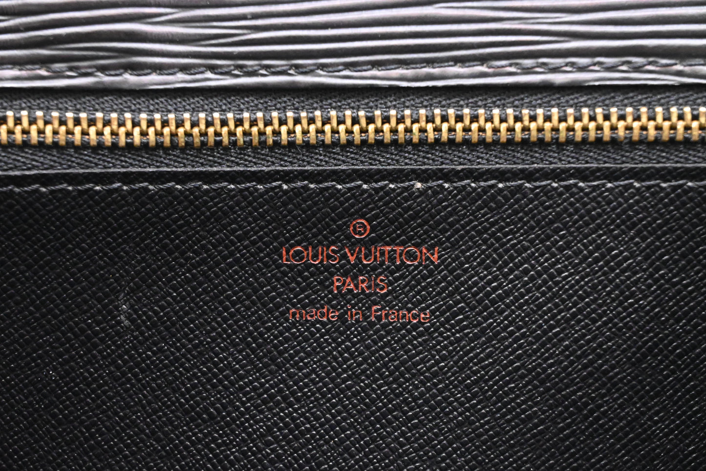 Louis Vuitton Sellier Dragonne in Black Epi Leather