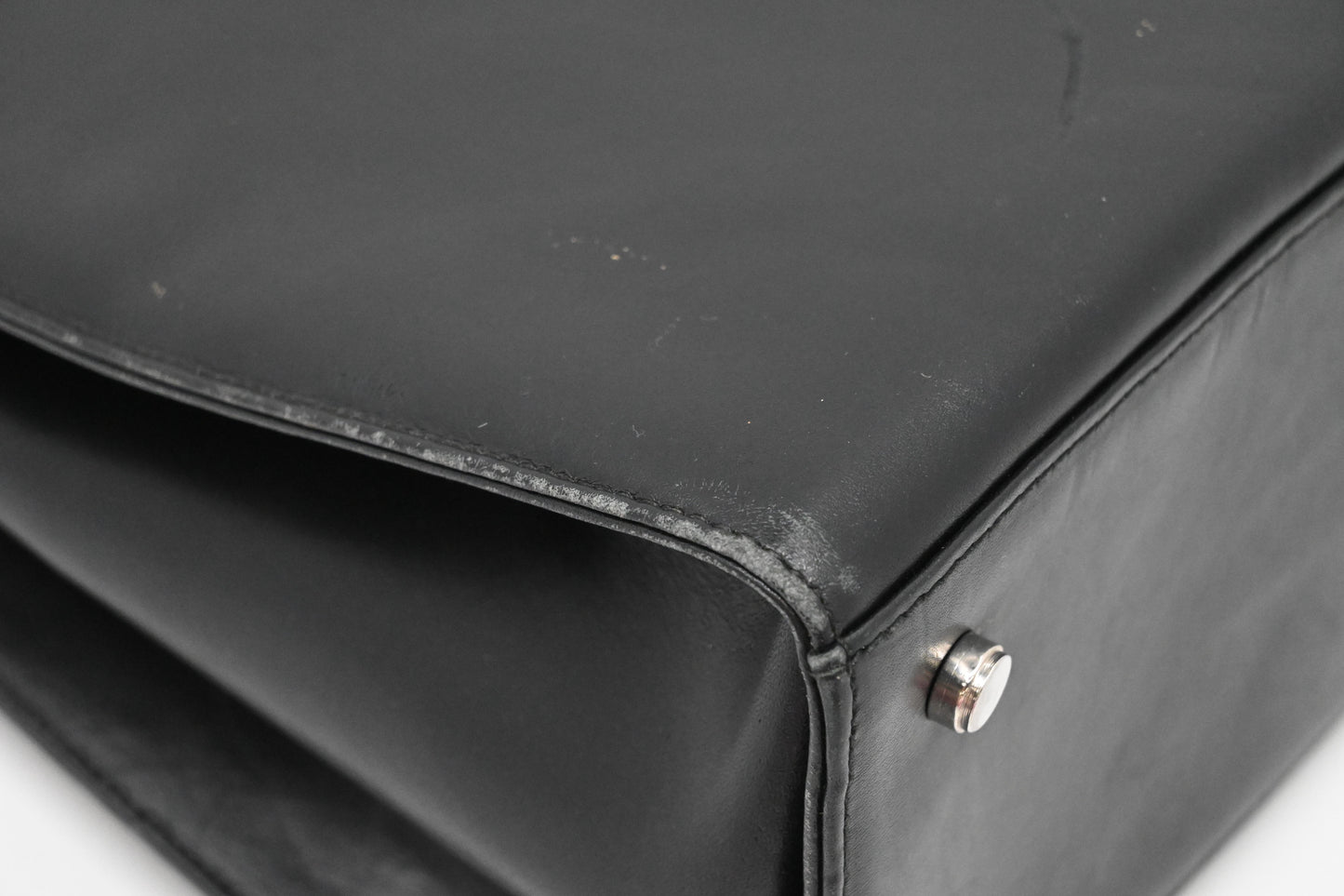 Ferragamo Shoulder Bag in Black Leather