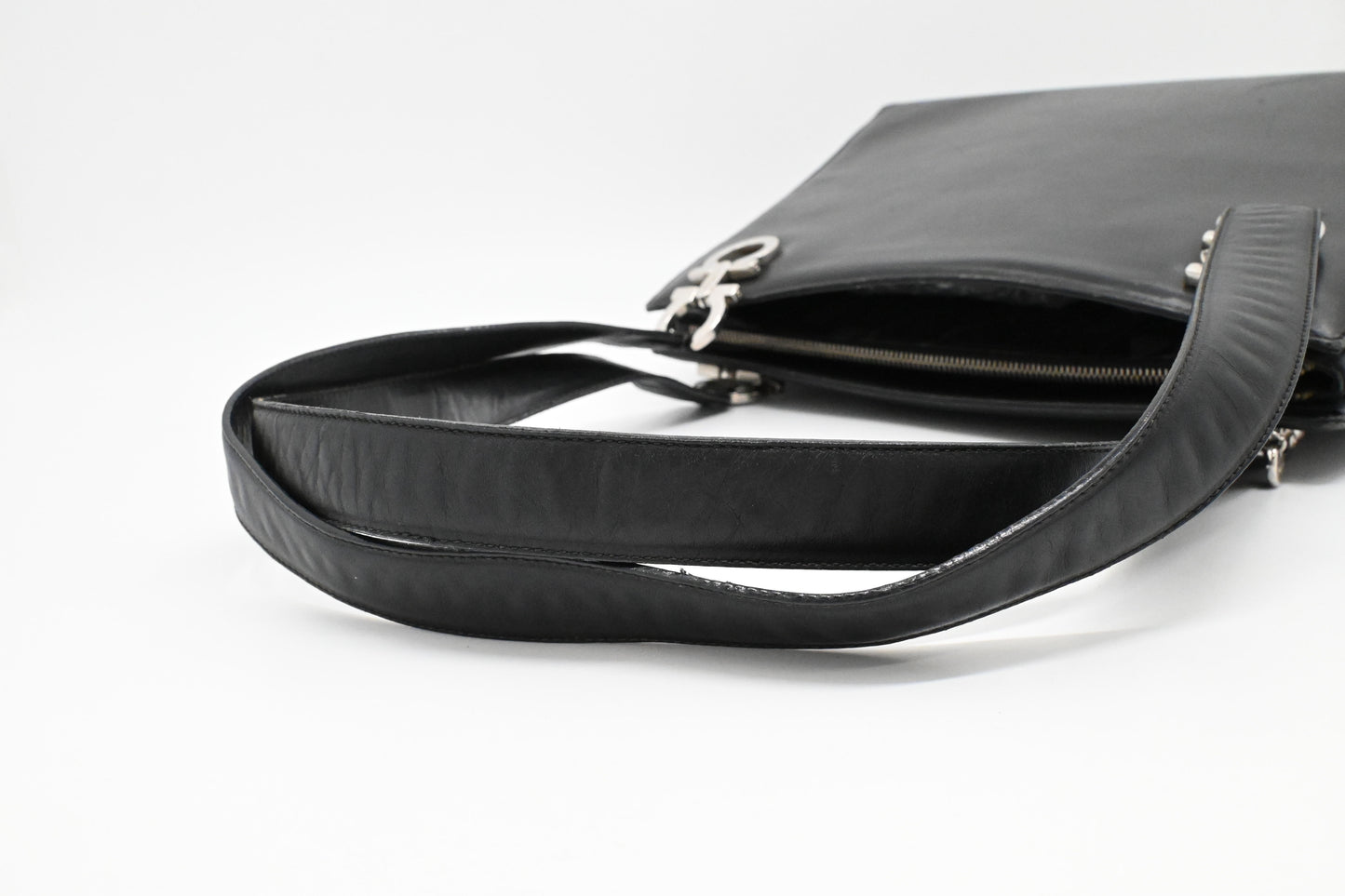 Ferragamo Shoulder Bag in Black Leather