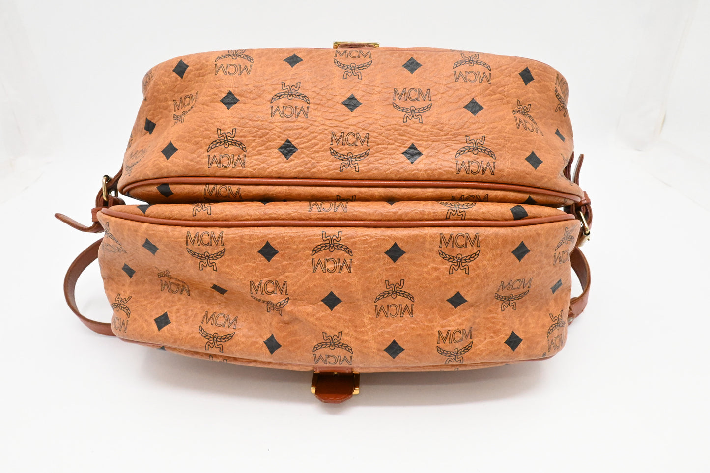 MCM Messenger Bag in Cognac Visetos Canvas