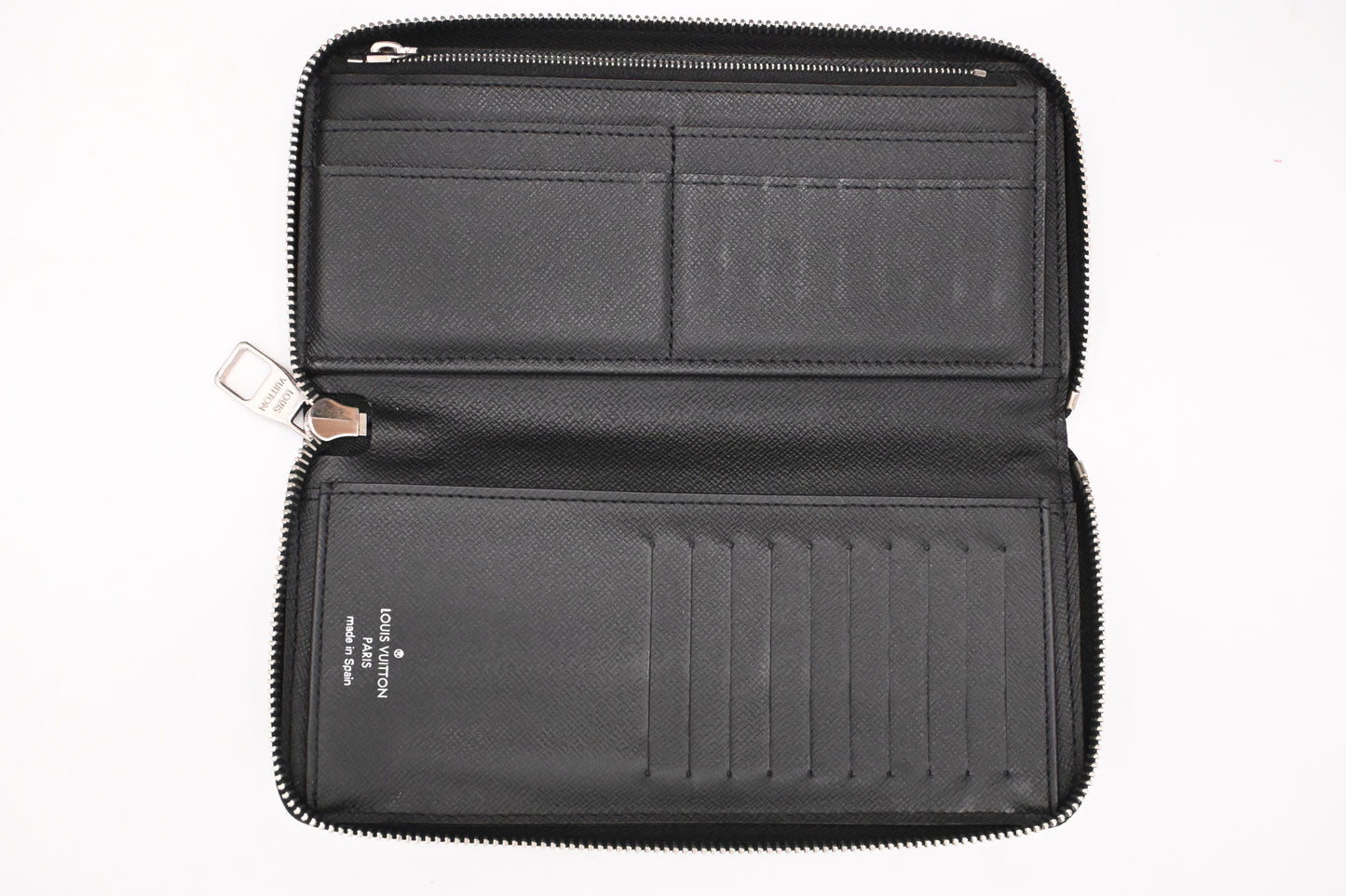 Louis Vuitton Vertical Zippy Wallet in Black Epi Leather