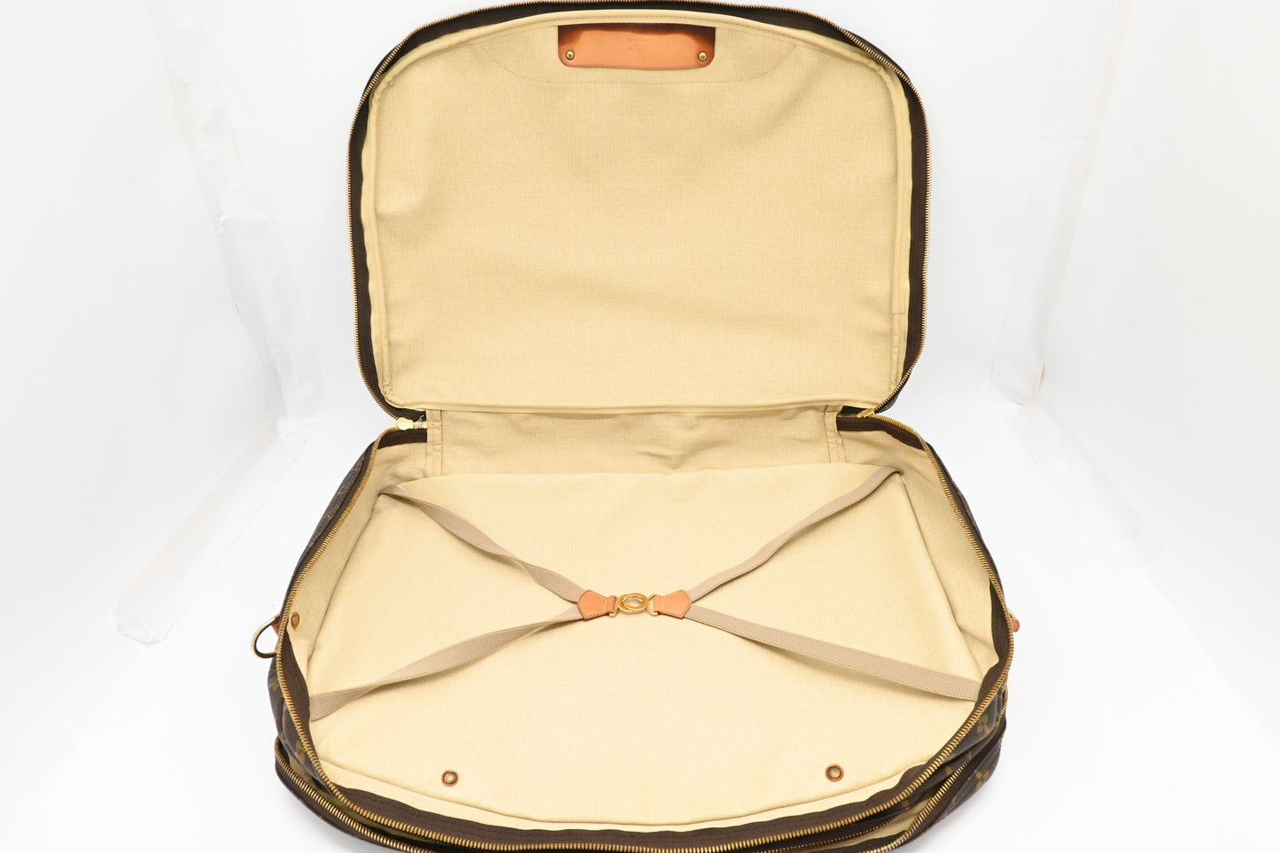 Louis Vuitton Alize 2 Poches in Monogram Canvas