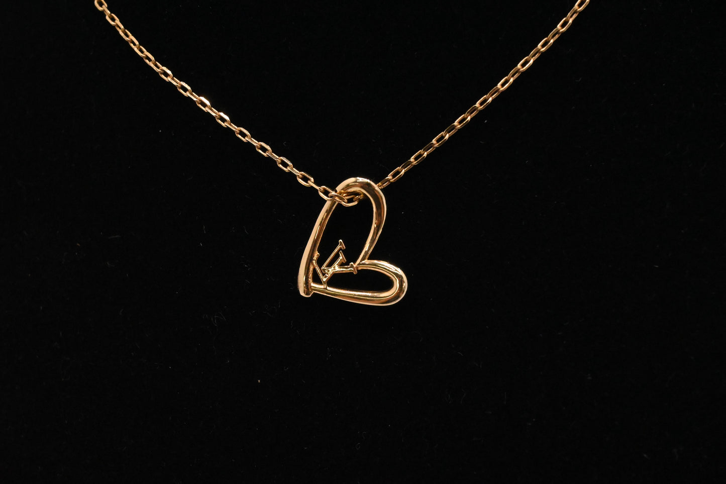 Louis Vuitton Fall in Love Necklace