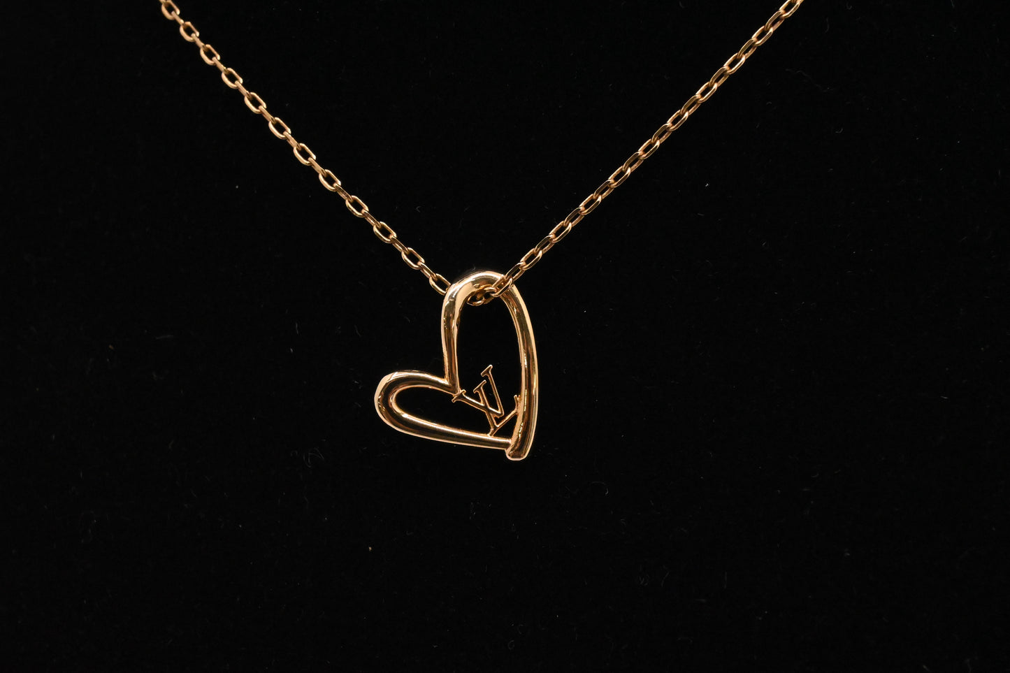 Louis Vuitton Fall in Love Necklace