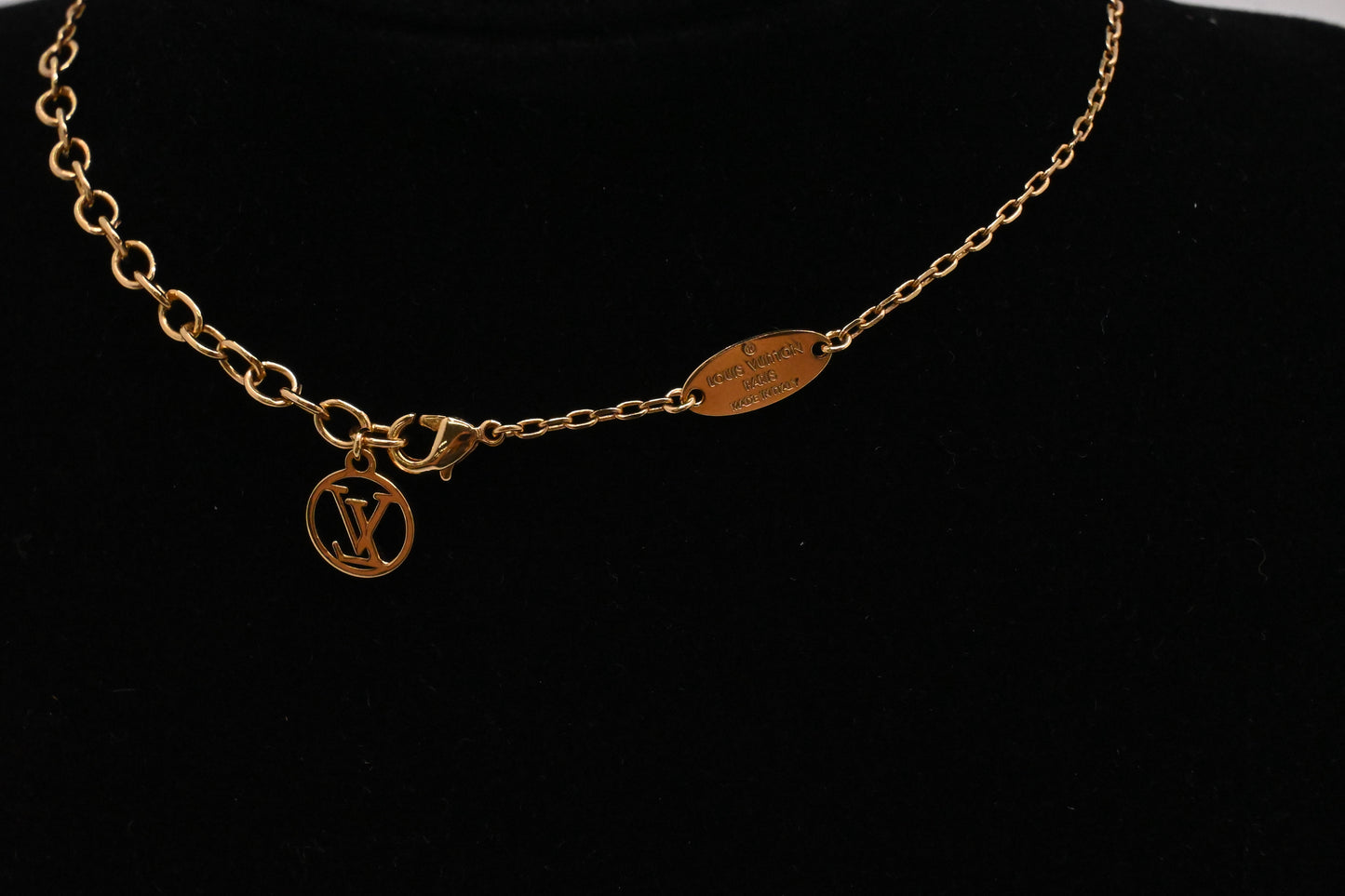 Louis Vuitton Fall in Love Necklace